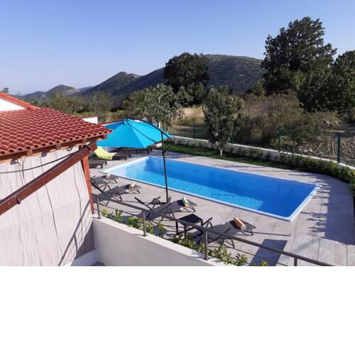 Holiday home Mons Aureus
