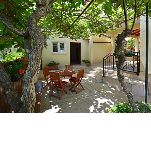 Holiday Home Nada