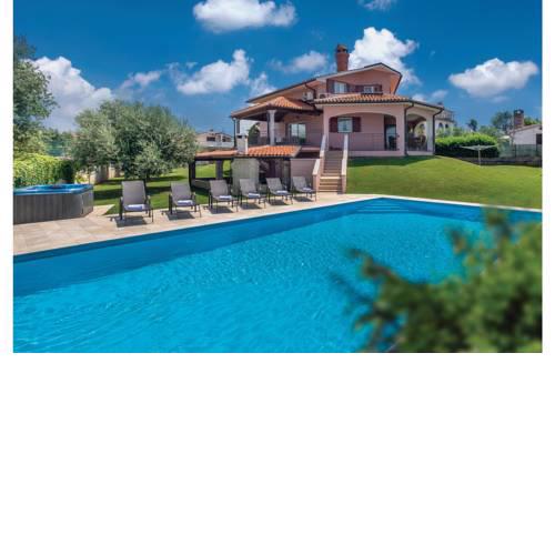 Holiday home Nova Vas 74 with Hot tub