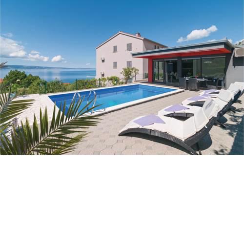 Holiday home Omis 41 with Outdoor Swimmingpool