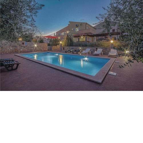 Holiday home Pavicini 46