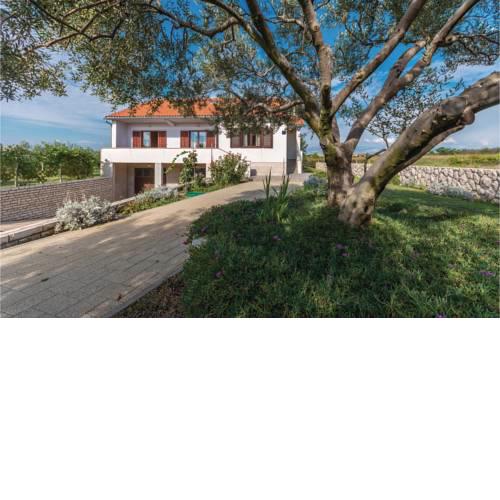 Holiday Home Privlaka 03