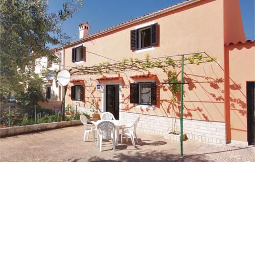 Holiday home Regi III