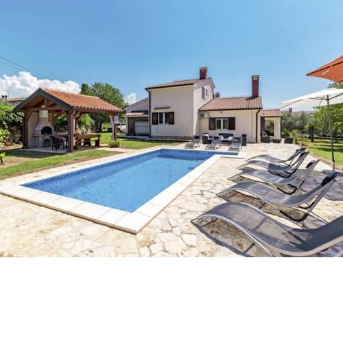 Holiday Home Robertino (PRC164)