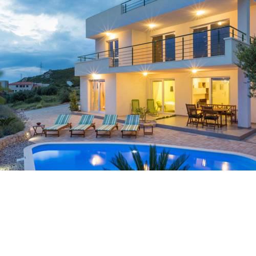 Holiday home Sandra