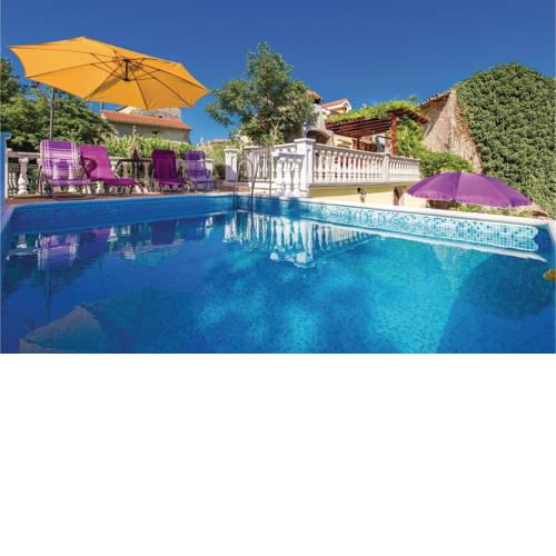 Holiday Home Sveti 06