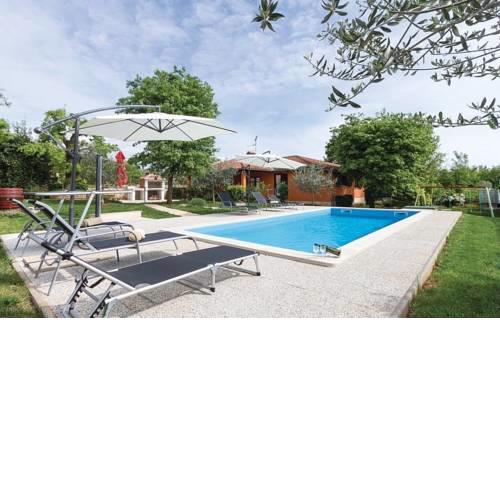 Holiday home Sveti Lovrec/Istrien 35588