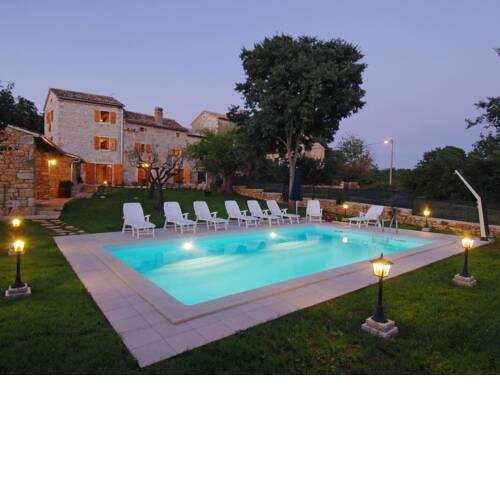 Holiday home Tamaris with Pool in a village Strpacici