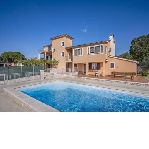 Holiday Home Ulika