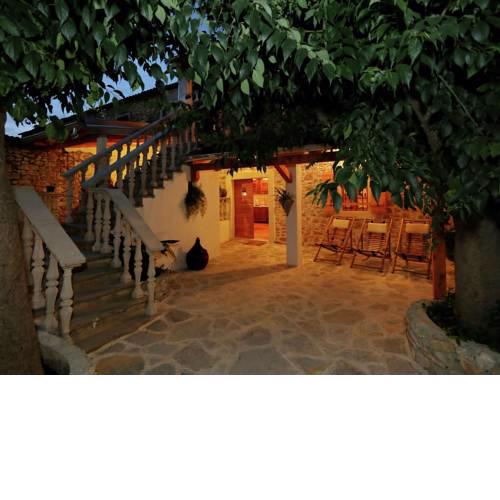 Holiday Home Vacation House Lupe