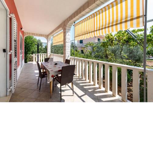 Holiday home VesnaD