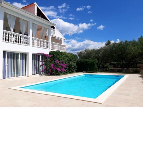 Holiday Home Vila Emma