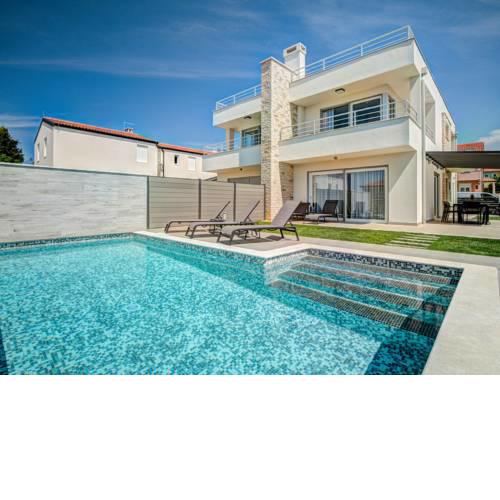 Holiday Home Villa Minerva A
