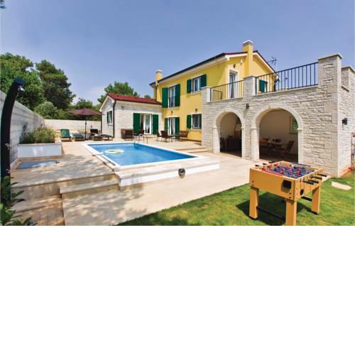 Holiday home Vrcevan Croatia