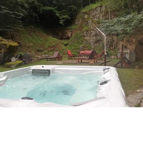 Ethno house Zera Rustke