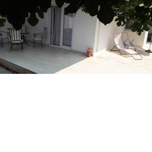 Holiday House - Arte Terra