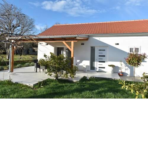 Holiday House Lucija