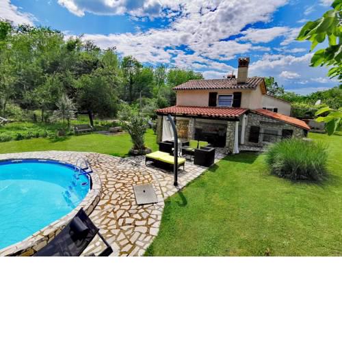 Holiday House VUKI