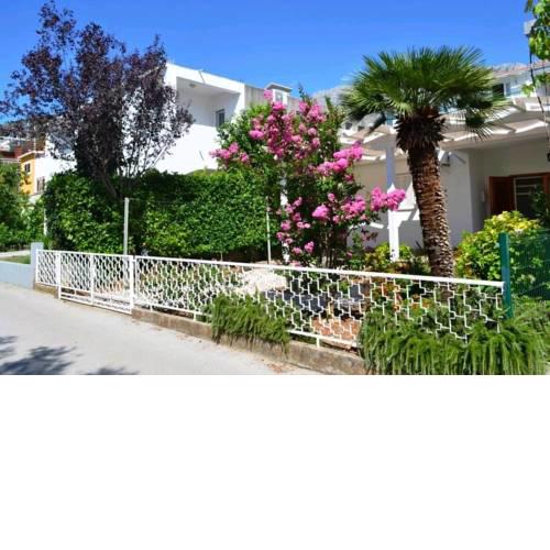 Holiday house with a parking space Zaostrog, Makarska - 16043