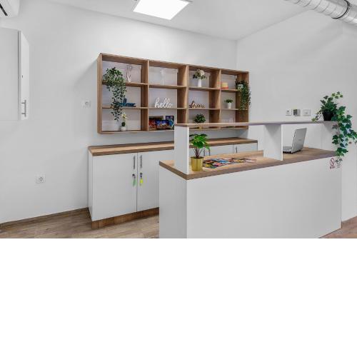 Hostel Elli