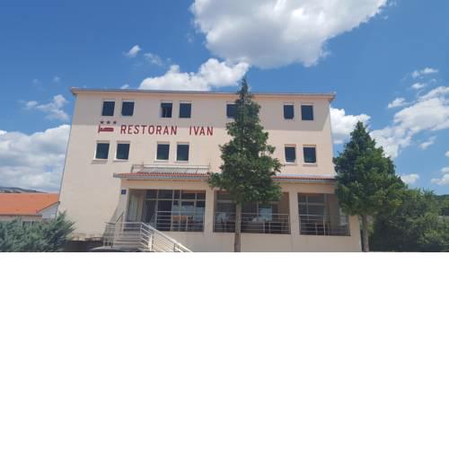 Hotel Ivan
