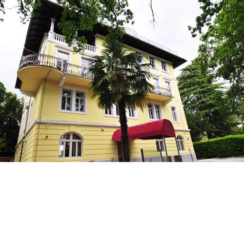 Hotel Villa Laurel