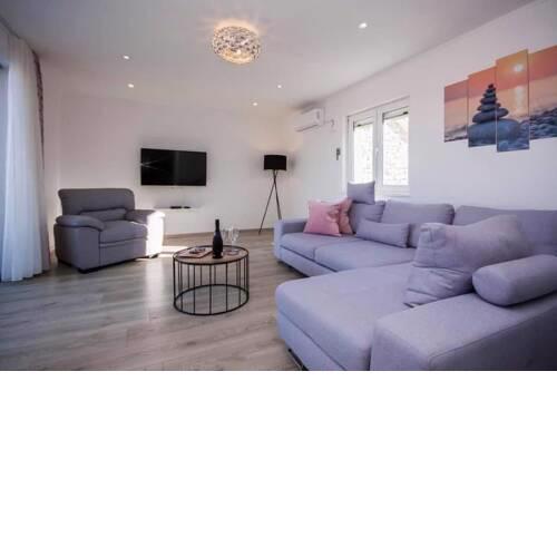 House Gruja