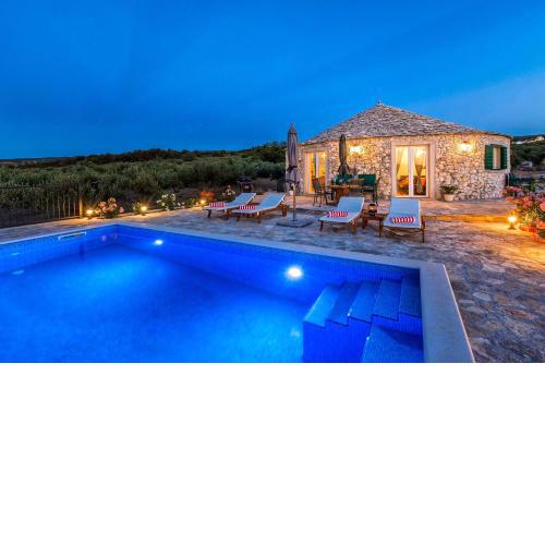 House Island getaway