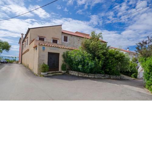 House Mirjana