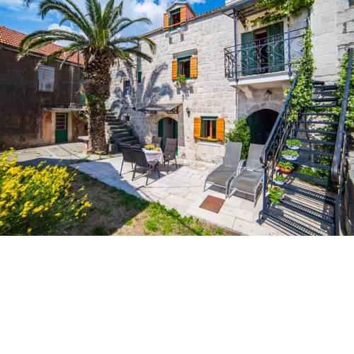 House Pivcevi
