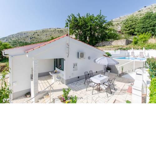 House Roza