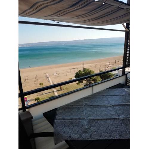 Jana Apartment on the beach
