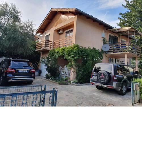 Jeli Apartments