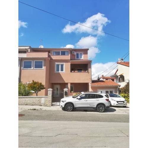 Jimmy Apartments