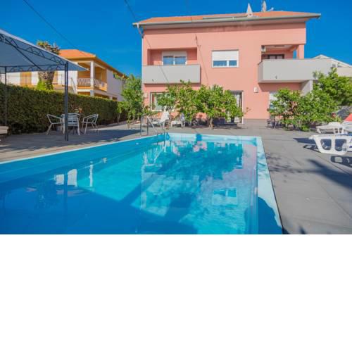 Katarina Apartments