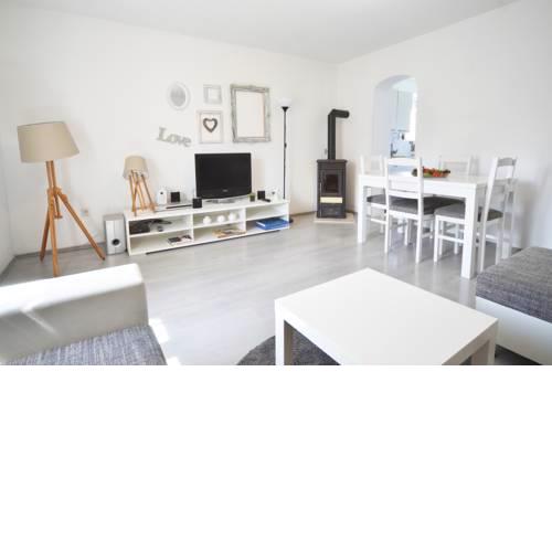 Kate Apartment