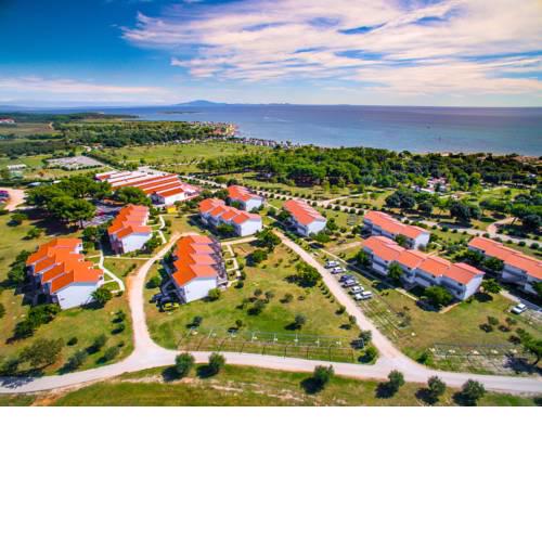 Kazela Apartments