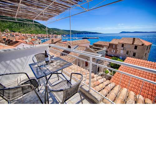 Komiza Provita Guesthouse