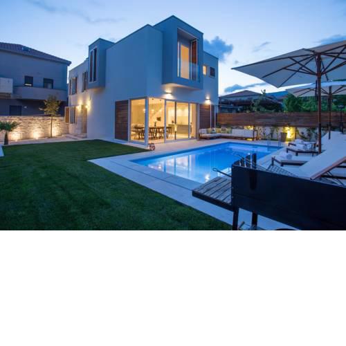 Koras Villa - villa with heated pool