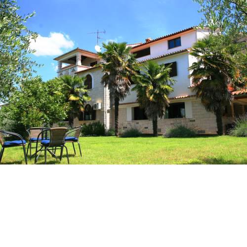 Korsa Apartment