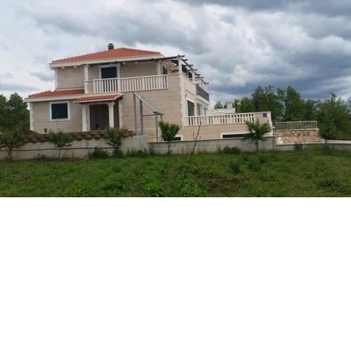 Villa Bosnić