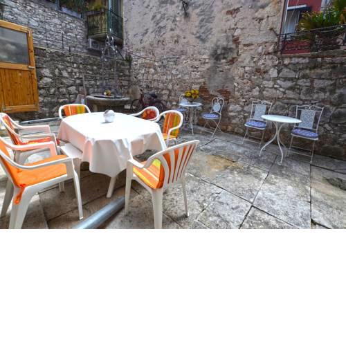 Studio Apartment La Maison de Catherine
