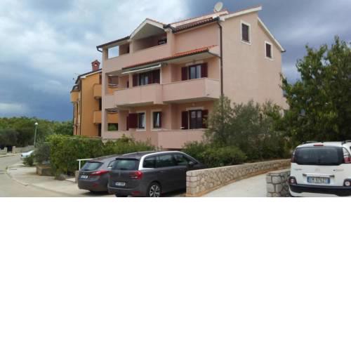 Laura and Nevio Apartments and Rooms