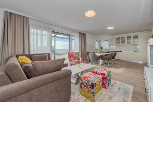 LCT Esperanza Lounge Apartment