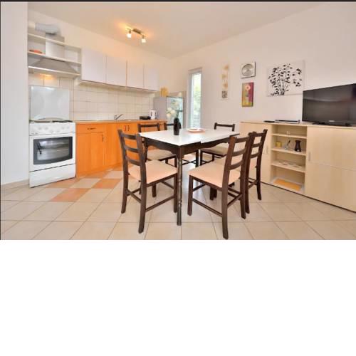 Lovely apartment 100 meters away from beach