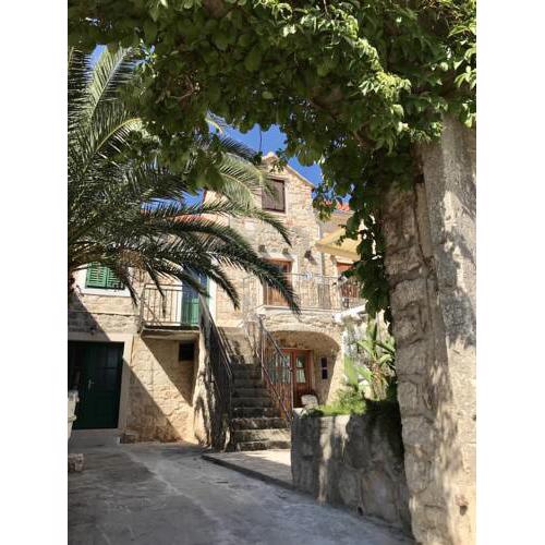 Lovely apartment in Vrboska