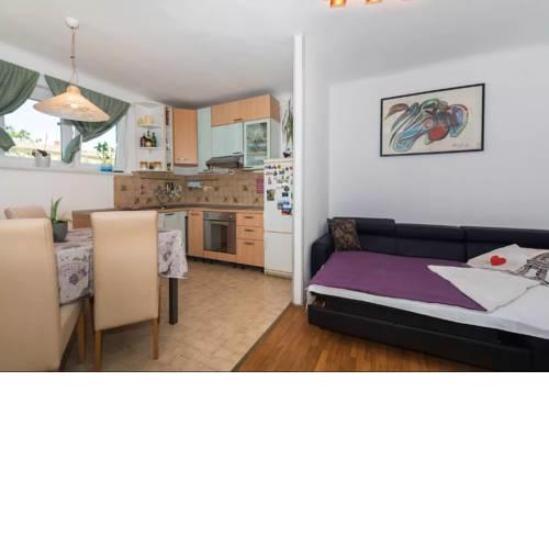 Lovely apartment near sea