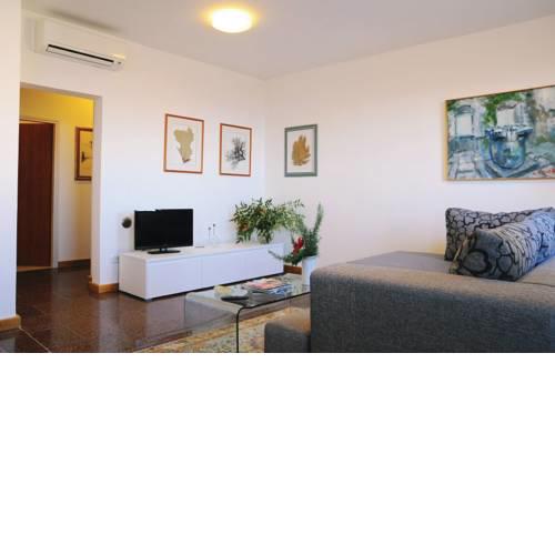 Lucia Luxury Apartment