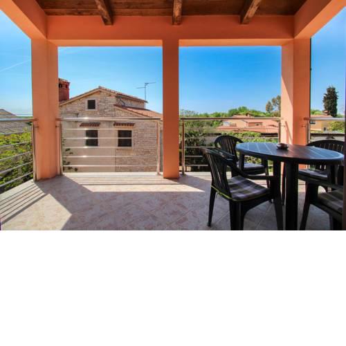 Lucijana Guest House