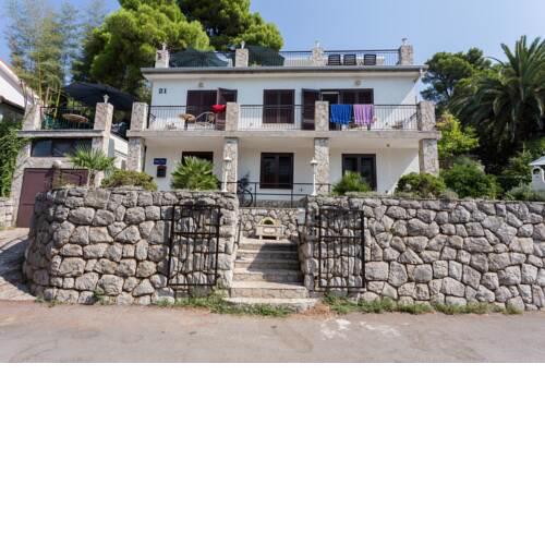 Lussino Accommodation